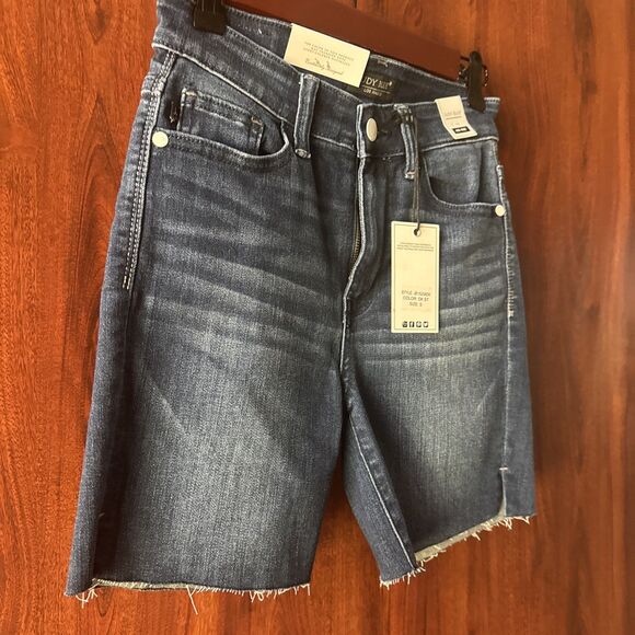 New JUDY BLUE S Mid Rise Mid Length Cut Off Shorts Women - Picture 3 of 12